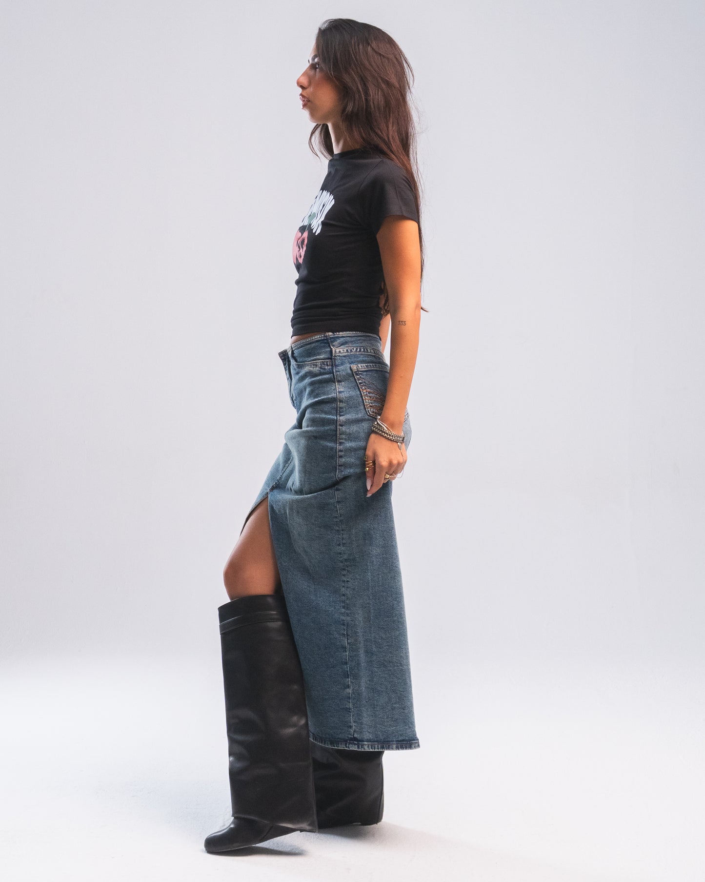 KM cherry top black