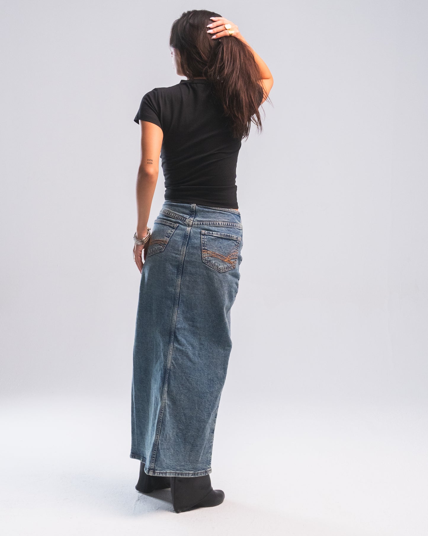 KM cherry top black