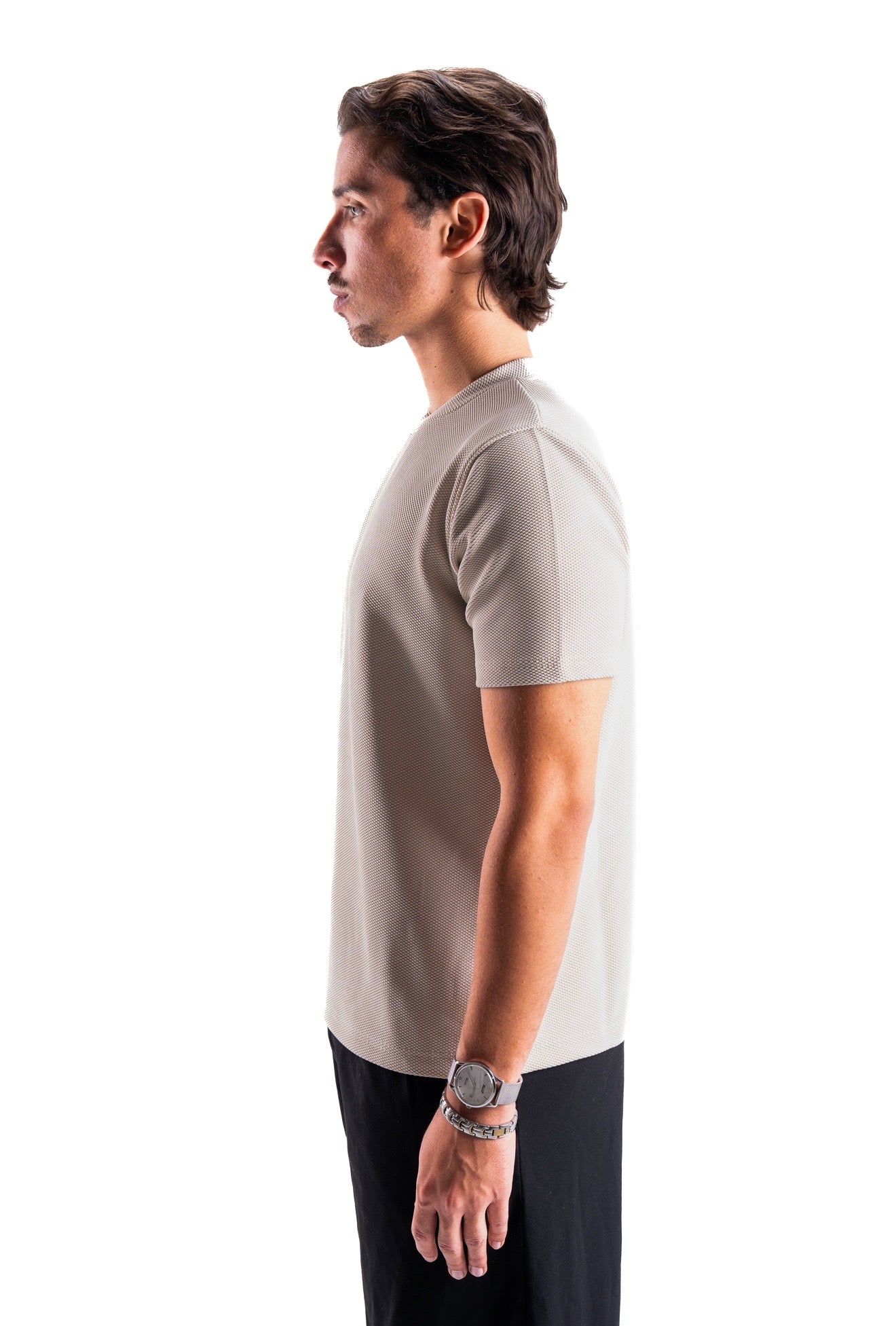 Creamy Essential Textured round t.shirt