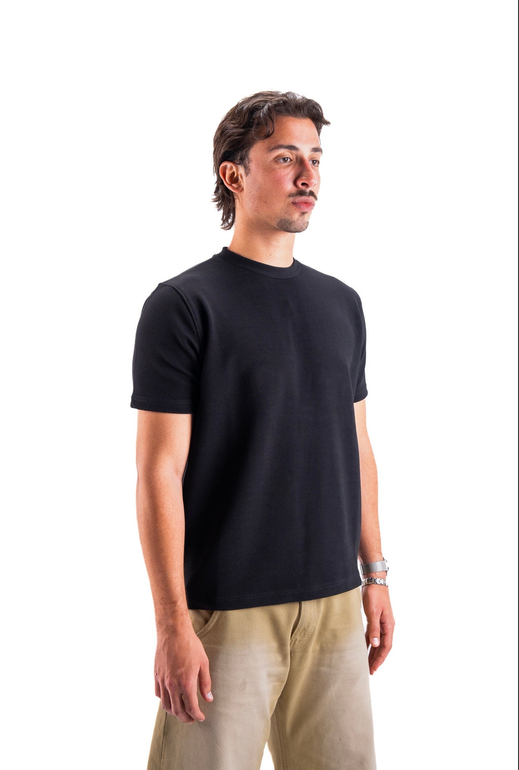 Black Essential Textured round t.shirt
