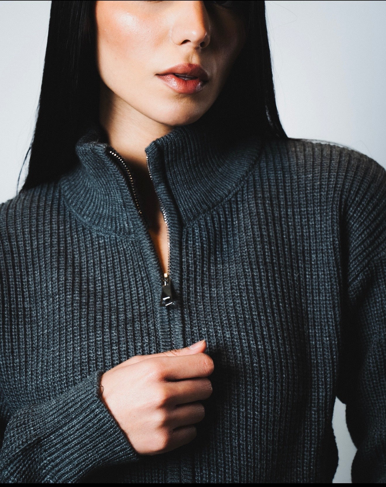 Women grey knitted jacket