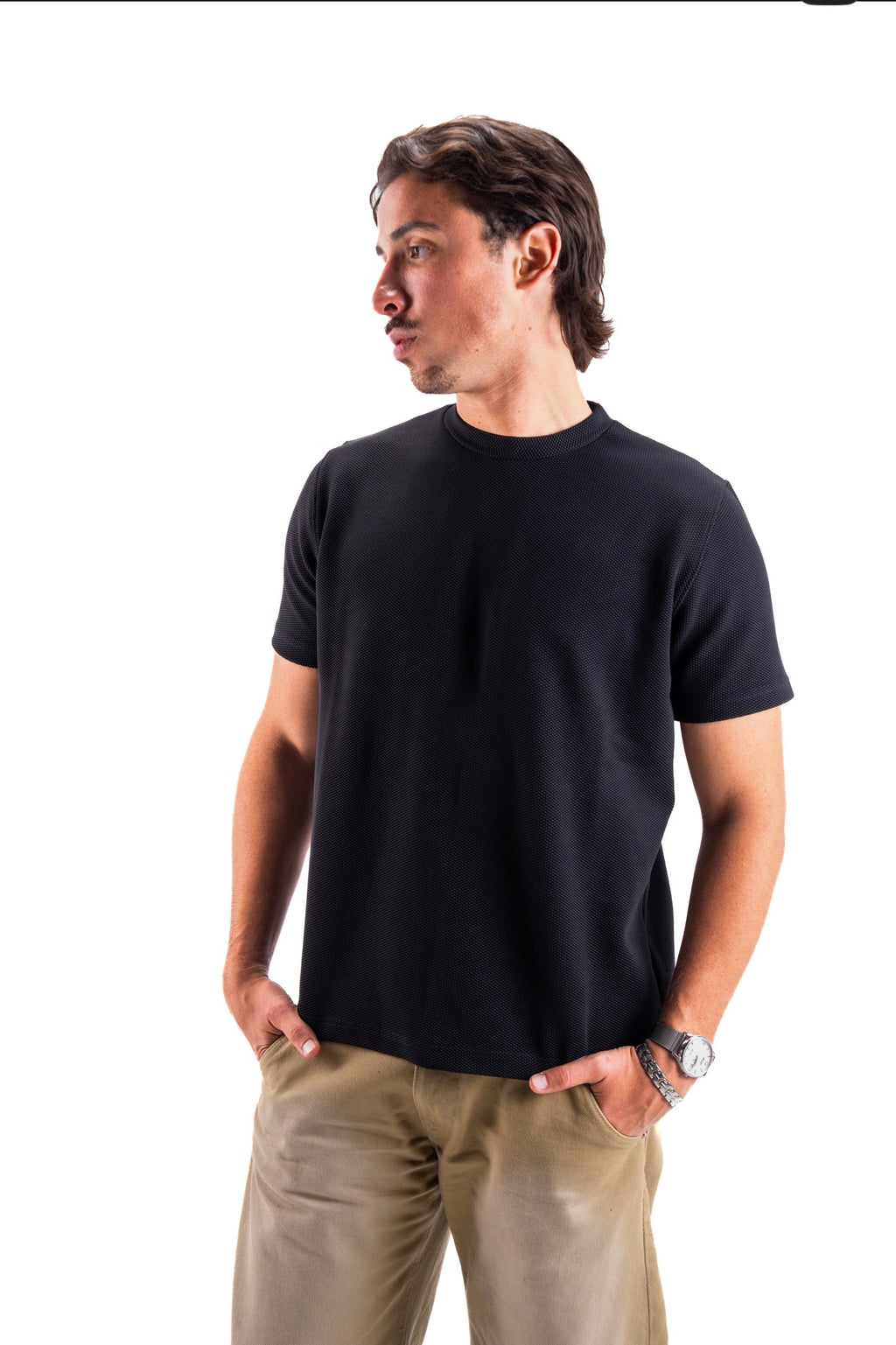 Black Essential Textured round t.shirt