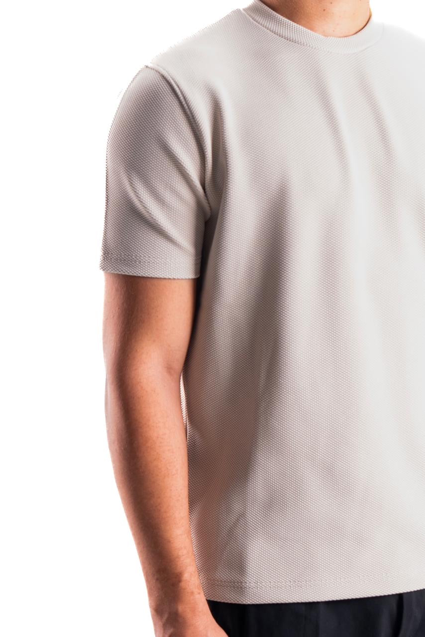Creamy Essential Textured round t.shirt