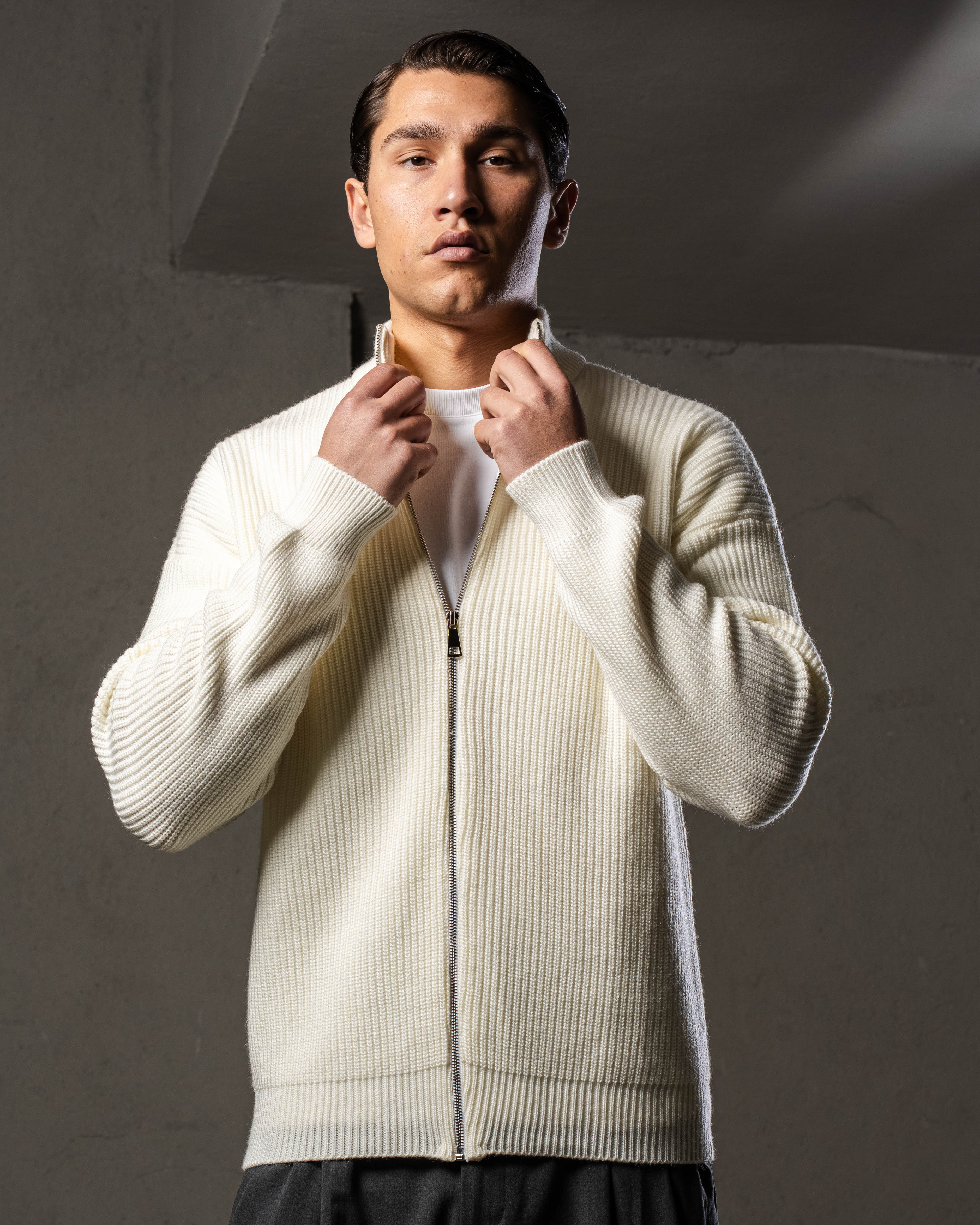 Off white Knitted jacket