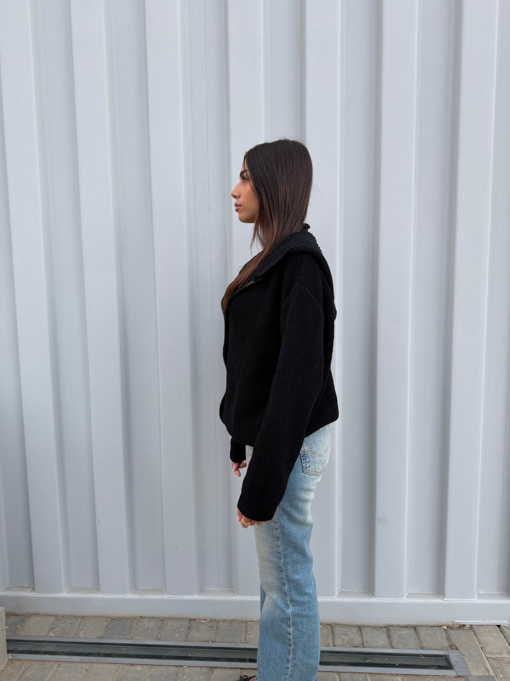 Black zip up knitted jacket